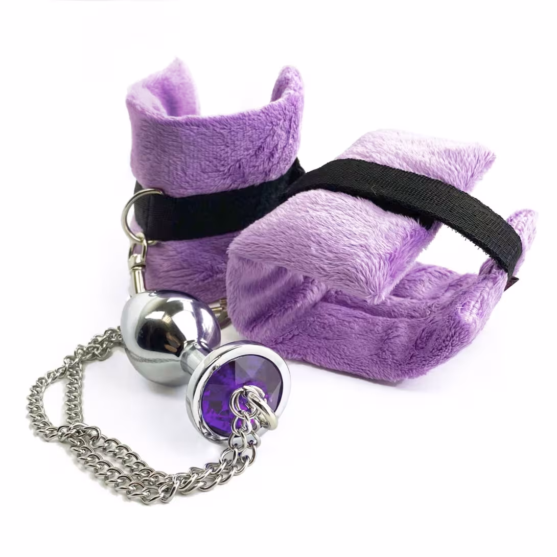 Наручники з металевою анальною пробкою Art of Sex Handcuffs with Metal Anal Plug size M Purple — фото 5