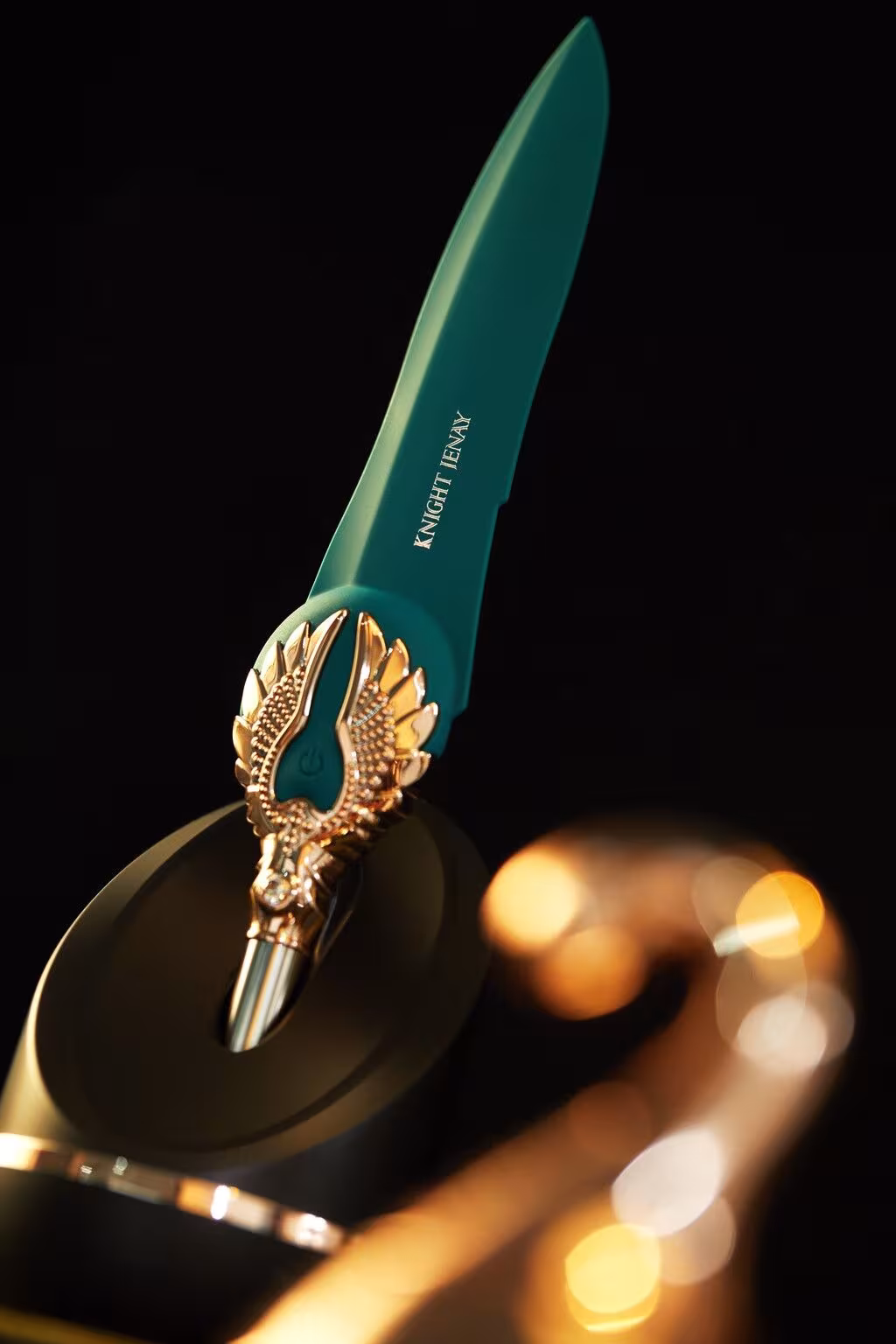 Вишуканий вібратор Knight Jenay FLOWERS & SWORD, маска, стрічка та лубрикант у комплекті — фото 9