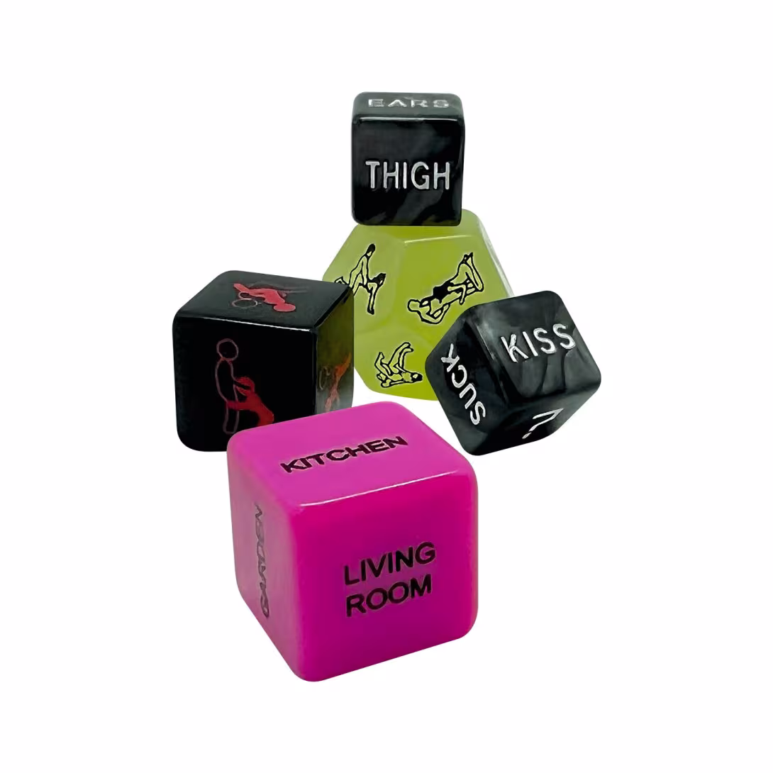 Набір кубиків Wooomy Ooo 5 Dice Set (EN): місця та пози для сексу, інтимні дії та частини тіла — фото 3