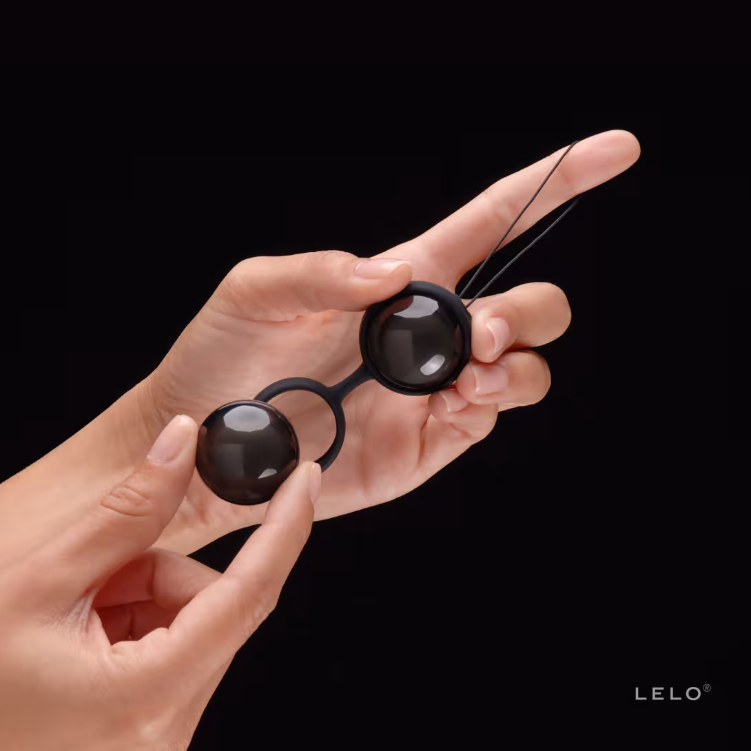 Вагінальні кульки LELO Luna Beads Noir Black, зміщений центр ваги, діаметр 2,9 см, 2х37 г — фото 4
