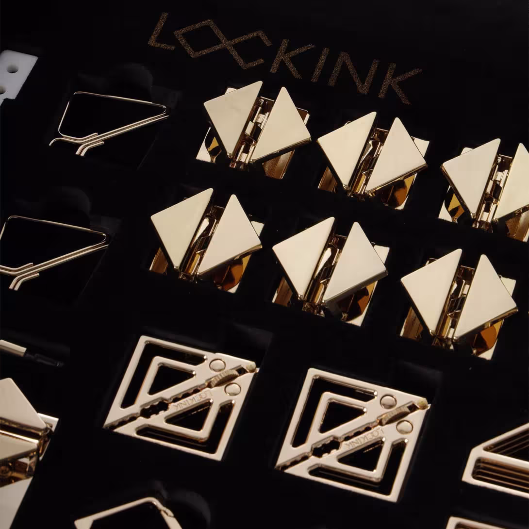 БДСМ-набір LOCKINK All-in-1 BDSM Play Kit, коричневий, ремені, маска, кляпи, анальні пробки, свічки — фото 10